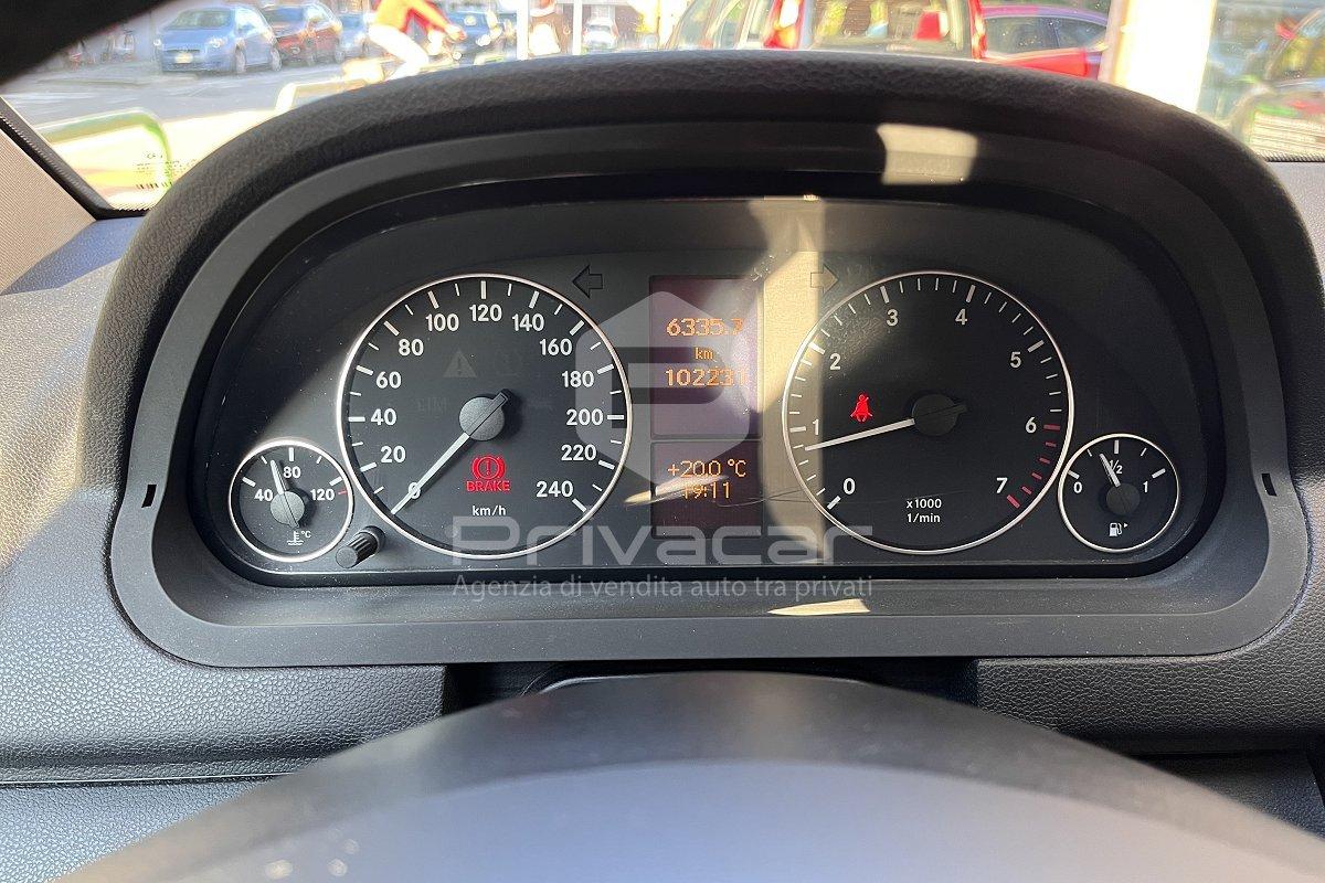 MERCEDES A 160 BlueEFFICIENCY Avantgarde