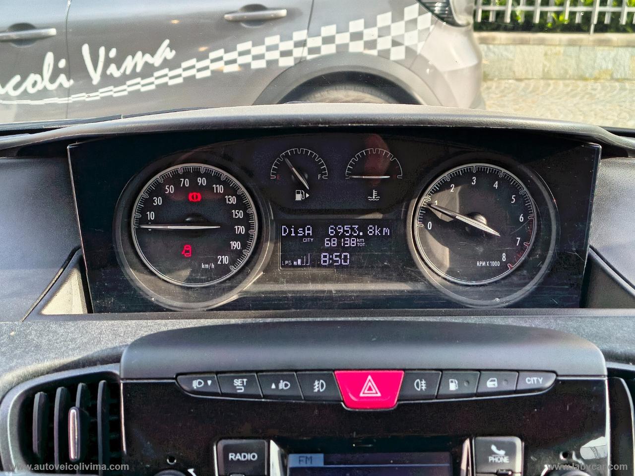 LANCIA Ypsilon 1.2 69 CV 5p. GPL Ecochic BLACK&NOIR