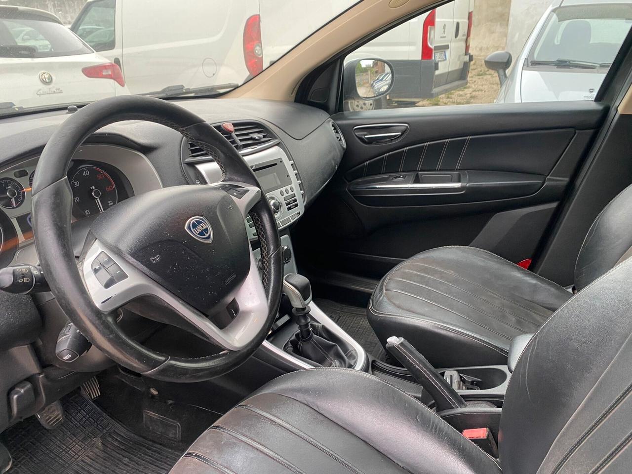 Lancia Delta 1.6 MJT DPF Platino