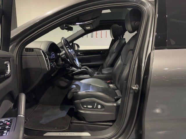 PORSCHE Cayenne Coupé 3.0 V6 Hybrid EDITION BLACK