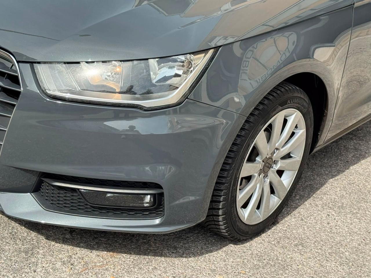 AUDI A1 SPB BI-COLORE 1.4 TDI 90 CV. METAL PLUS PERFETTA