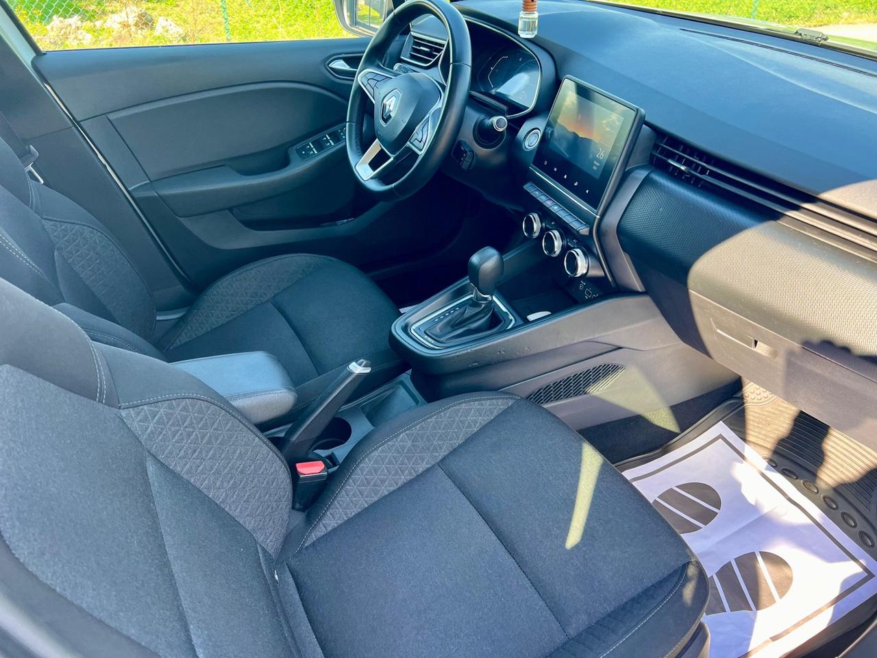 Renault Clio Full Hybrid E-Tech 140 CV 5 porte Intens