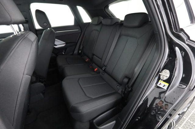 AUDI Q3 Q3 35 TDI S tronic Identity Black
