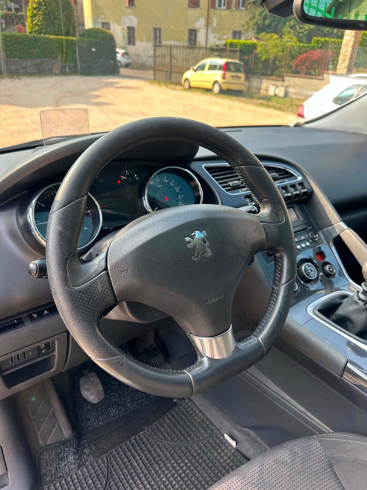 Peugeot 3008 1.6 HDi 112CV ALLURE KMCERT UNICOPR