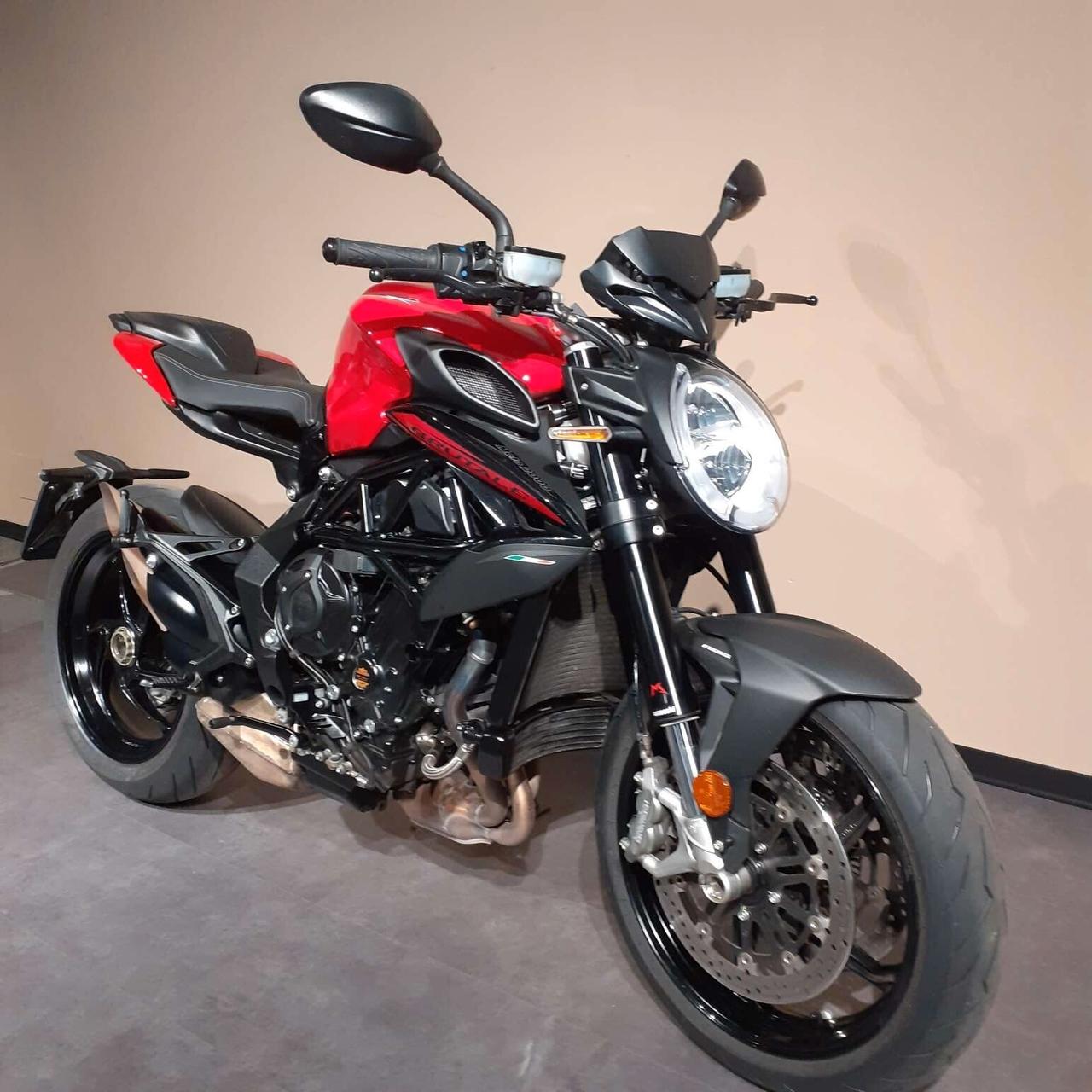 Mv Agusta Brutale 800 rosso
