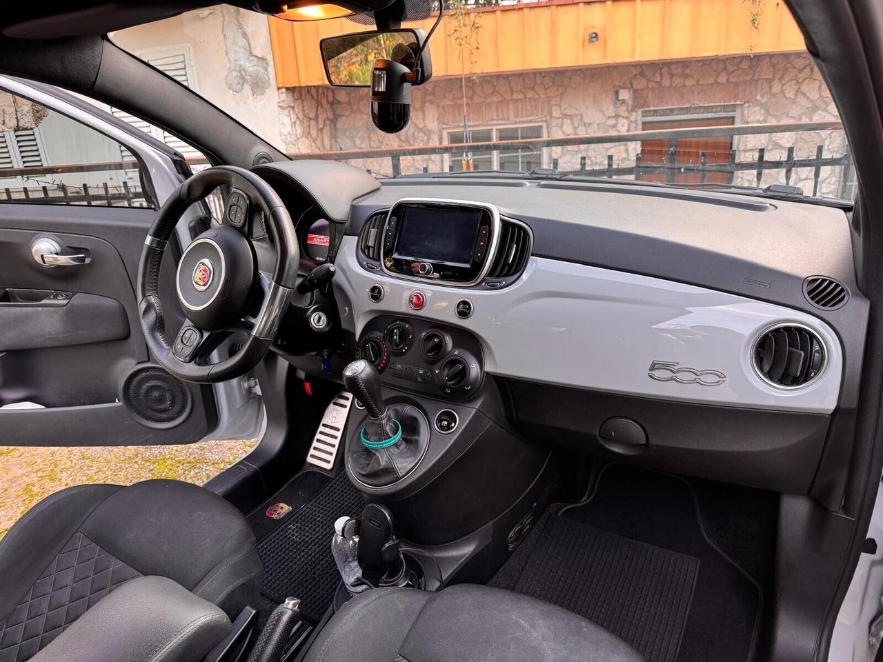 Abarth 595 1.4 Turbo T-Jet 165 CV Turismo