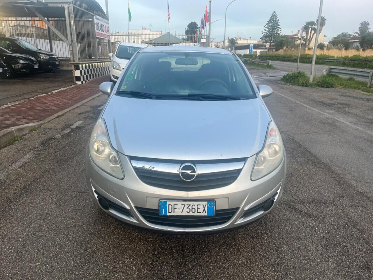 Opel Corsa 1.2 3 porte Club 2007