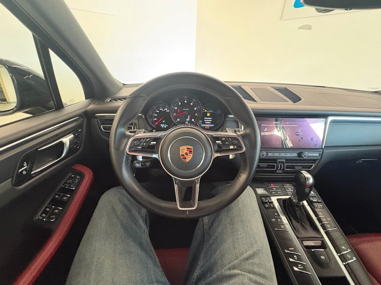 Porsche Macan 2.0 245cv pdk