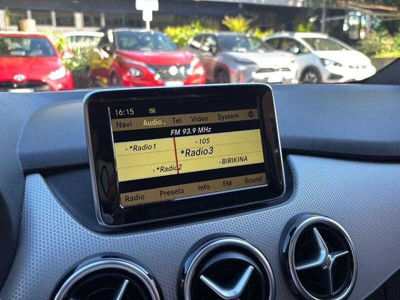 Mercedes-Benz Classe B B 200 be Premium