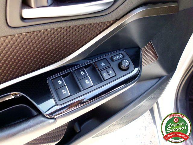 TOYOTA C-HR 1.2 Turbo CVT 4WD Style