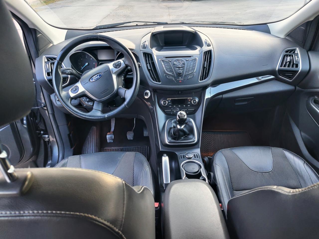 Ford Kuga 2.0 TDCI 150 CV S&S 4WD Titanium