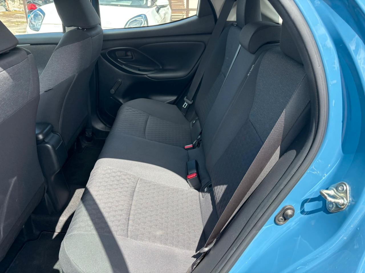 Toyota Yaris 1.5 Hybrid 5 porte Business
