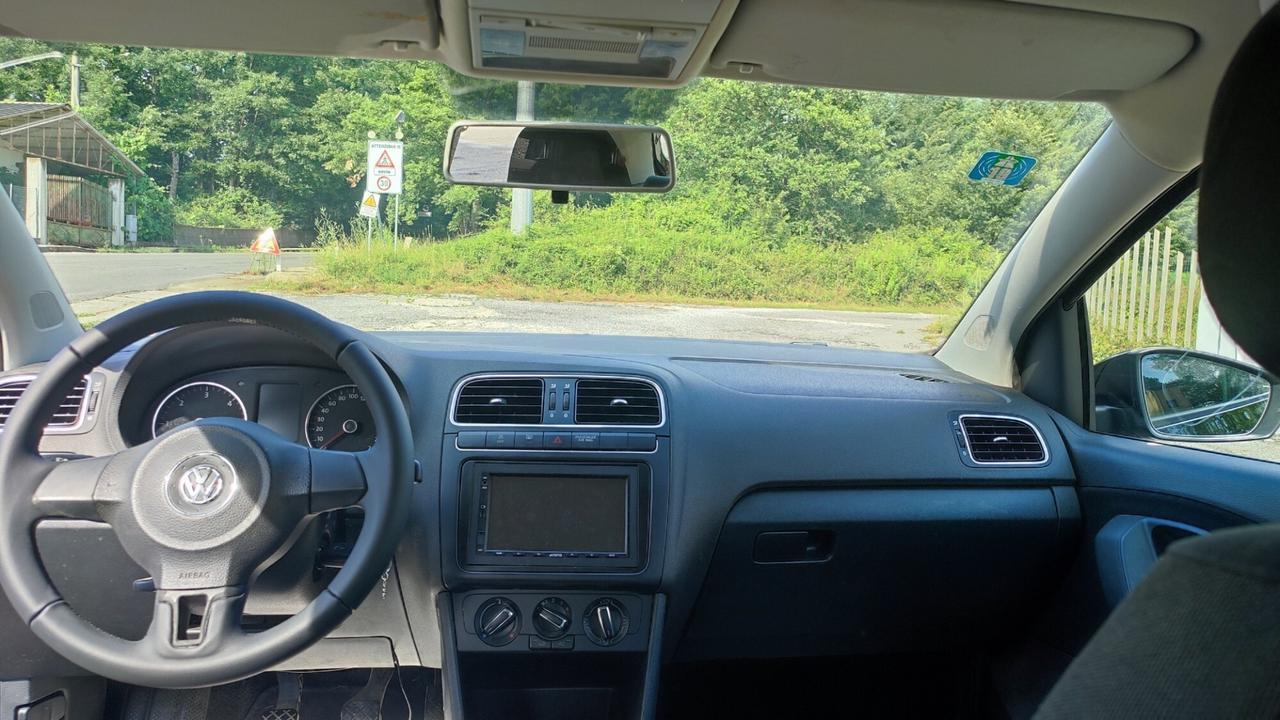 VOLKSWAGEN POLO 1.2 TDI CONFORTLINE 75CV