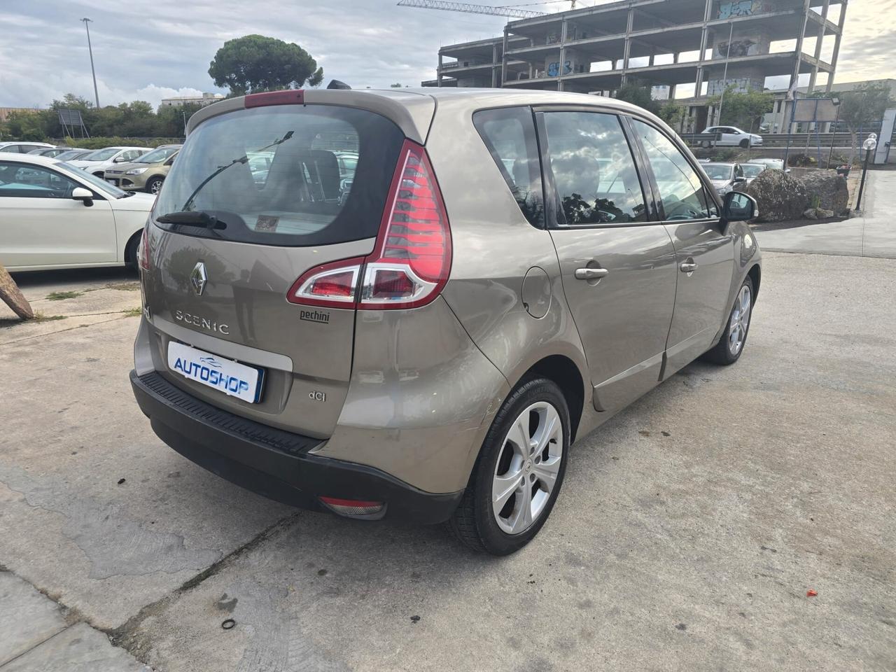 Renault Scenic Scénic X-Mod 1.5 dCi 110CV Luxe