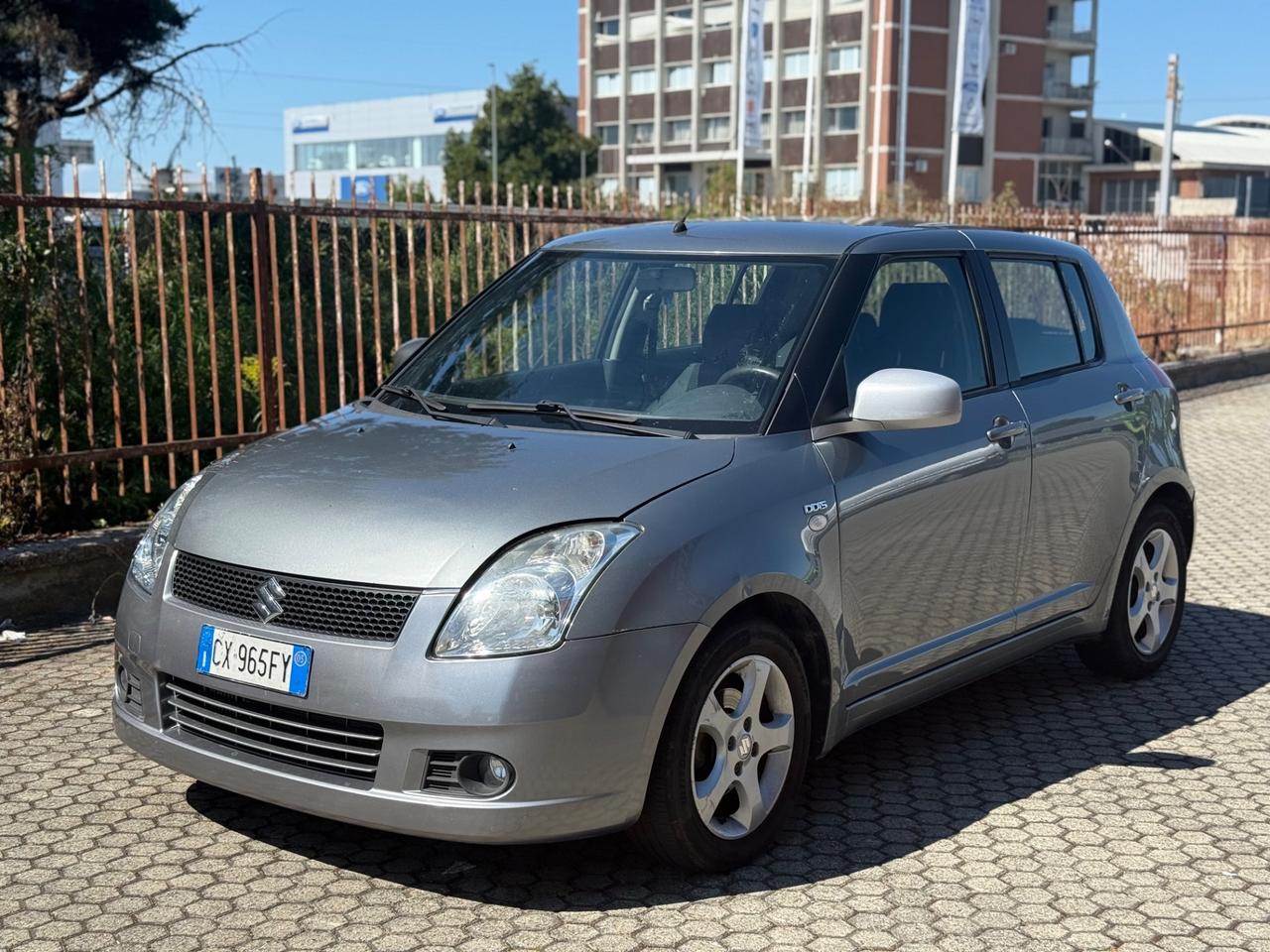 Suzuki Swift 1.3 DDiS 5p. GLX