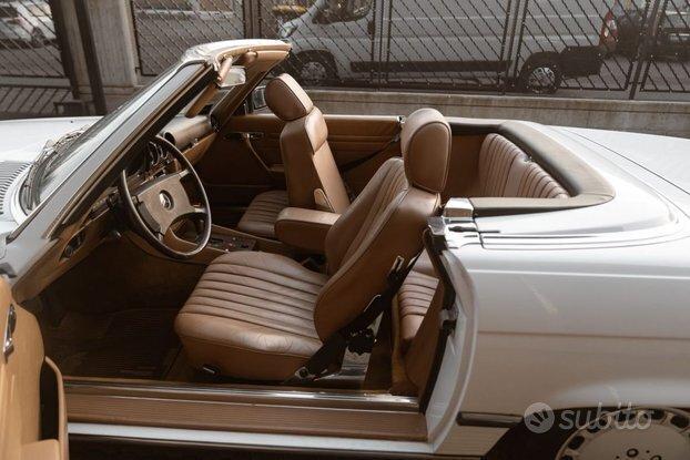 Mercedes-benz SL 300 Aria condizionata. Cambio automatico. Book service