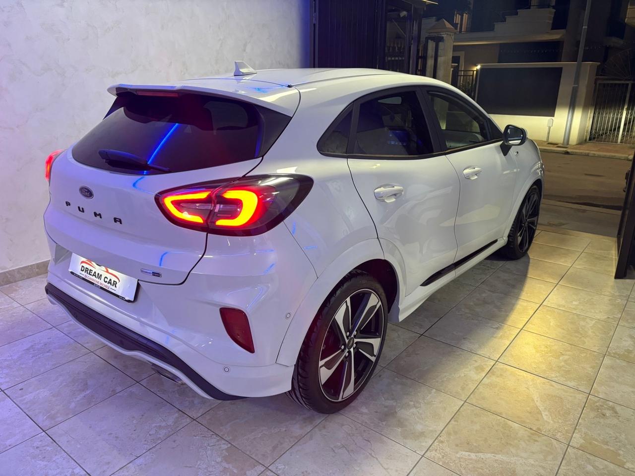 Ford Puma 1.0 EcoBoost Hybrid 155 CV S&S ST-Line X