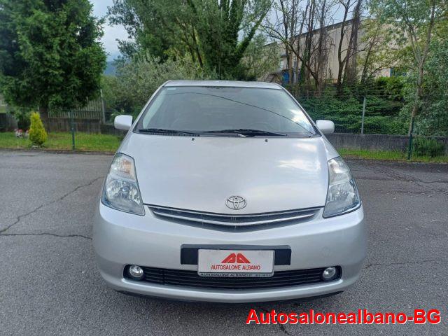 TOYOTA Prius 1.5i 16V