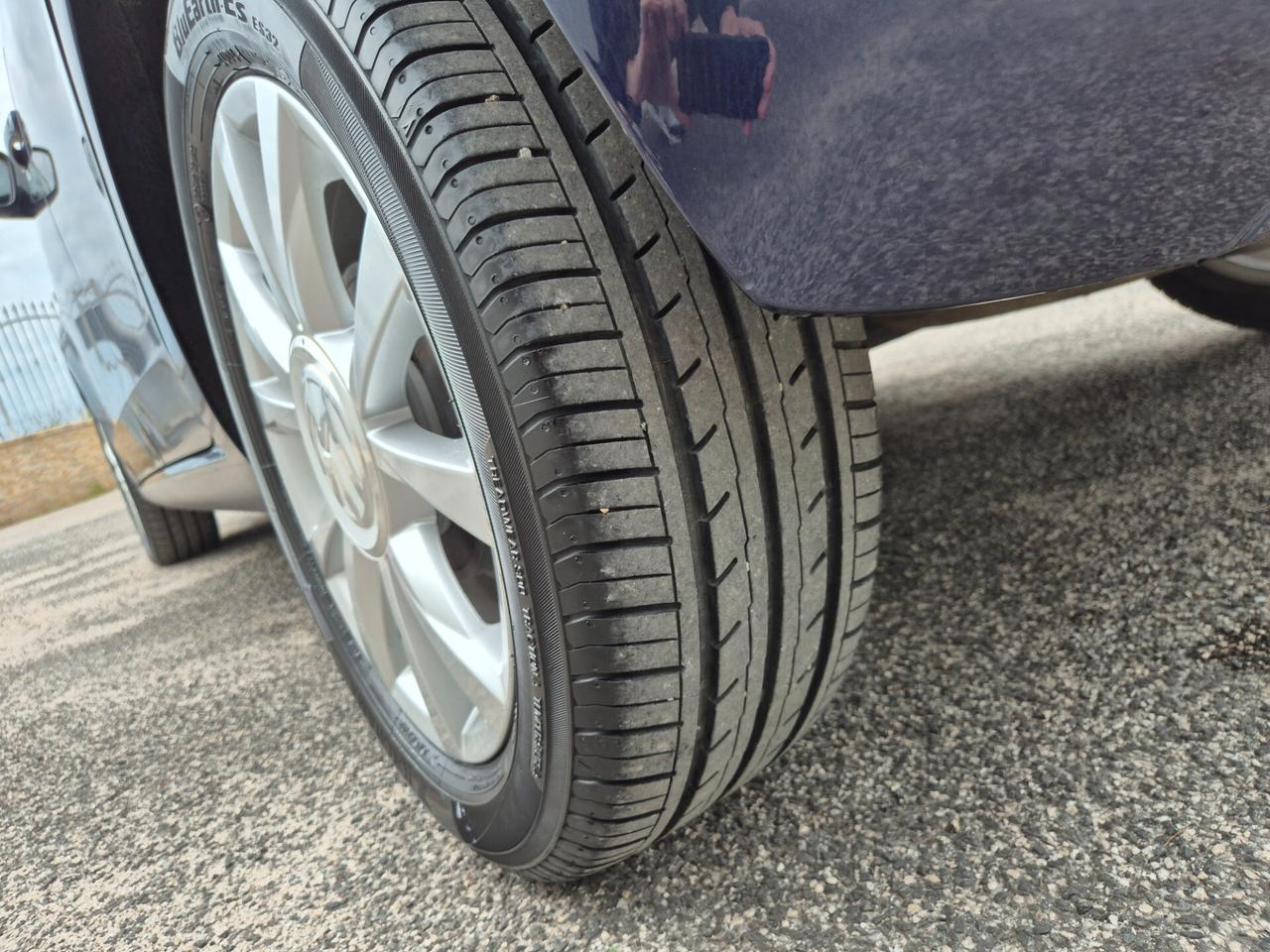 Volkswagen UP! 1.0 5p. NUOVA FULL OPTIONAL 2015