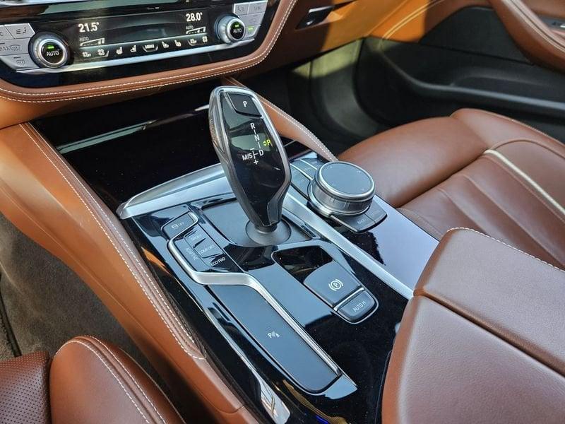 BMW Serie 5 M550d xDrive Auto Touring