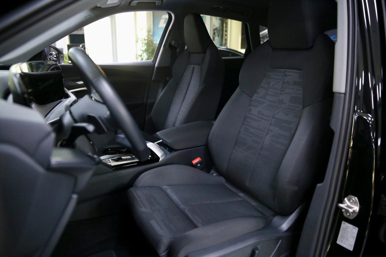 Audi Q5 Business TDI quattro 204 cv mhev+ S tronic