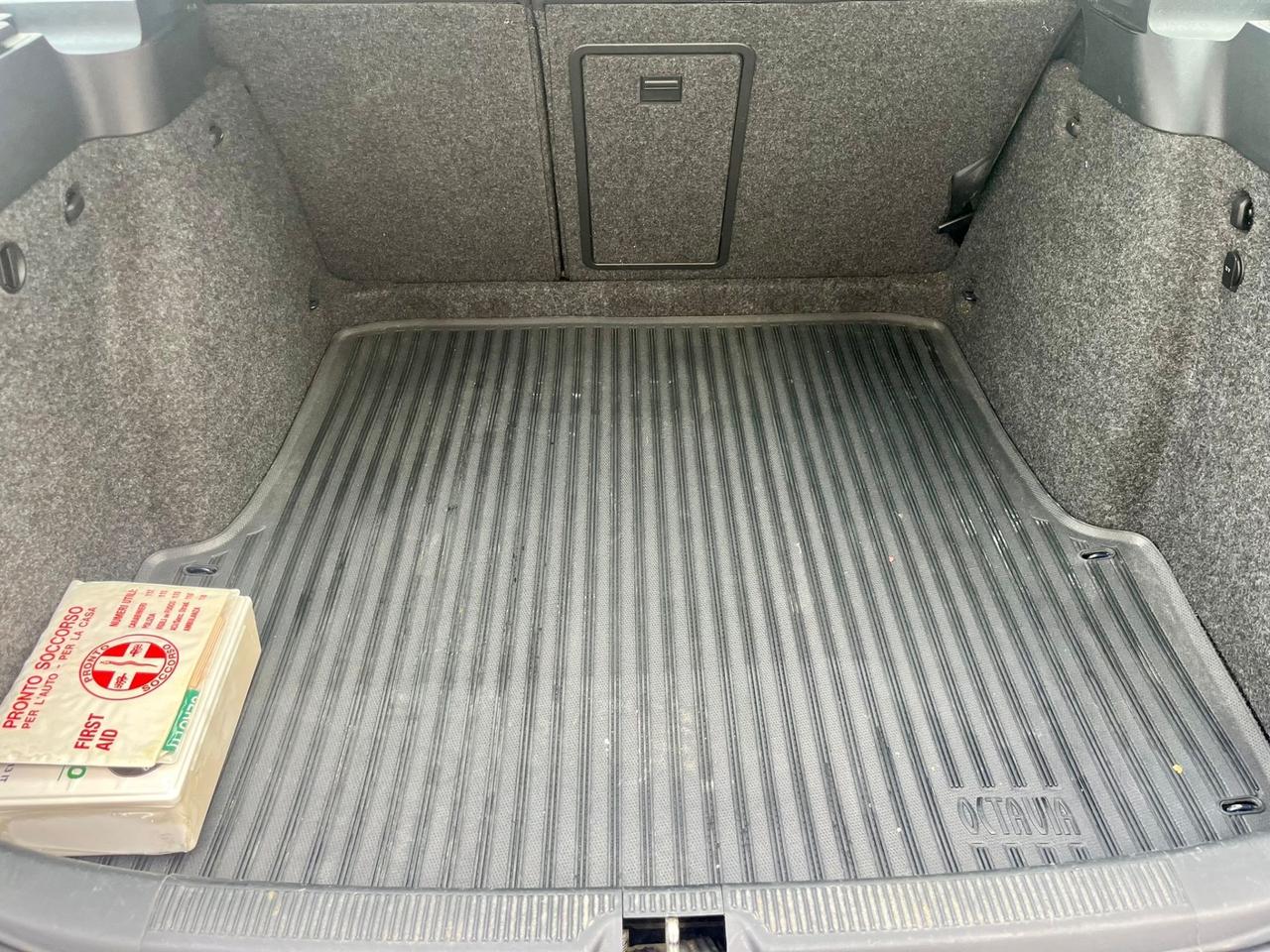 Skoda Octavia 1.6tdi 2010 127.00km 4x4 tutto fatto