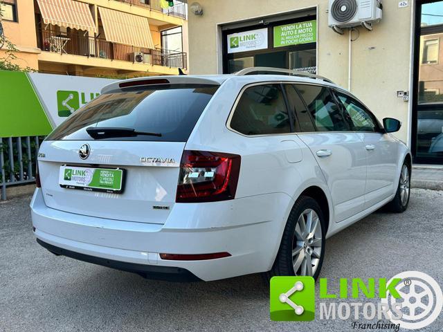 SKODA Octavia .