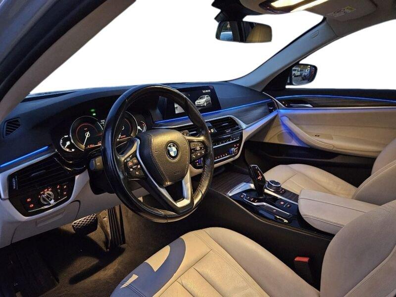 BMW Serie 5 520 d Touring Luxury
