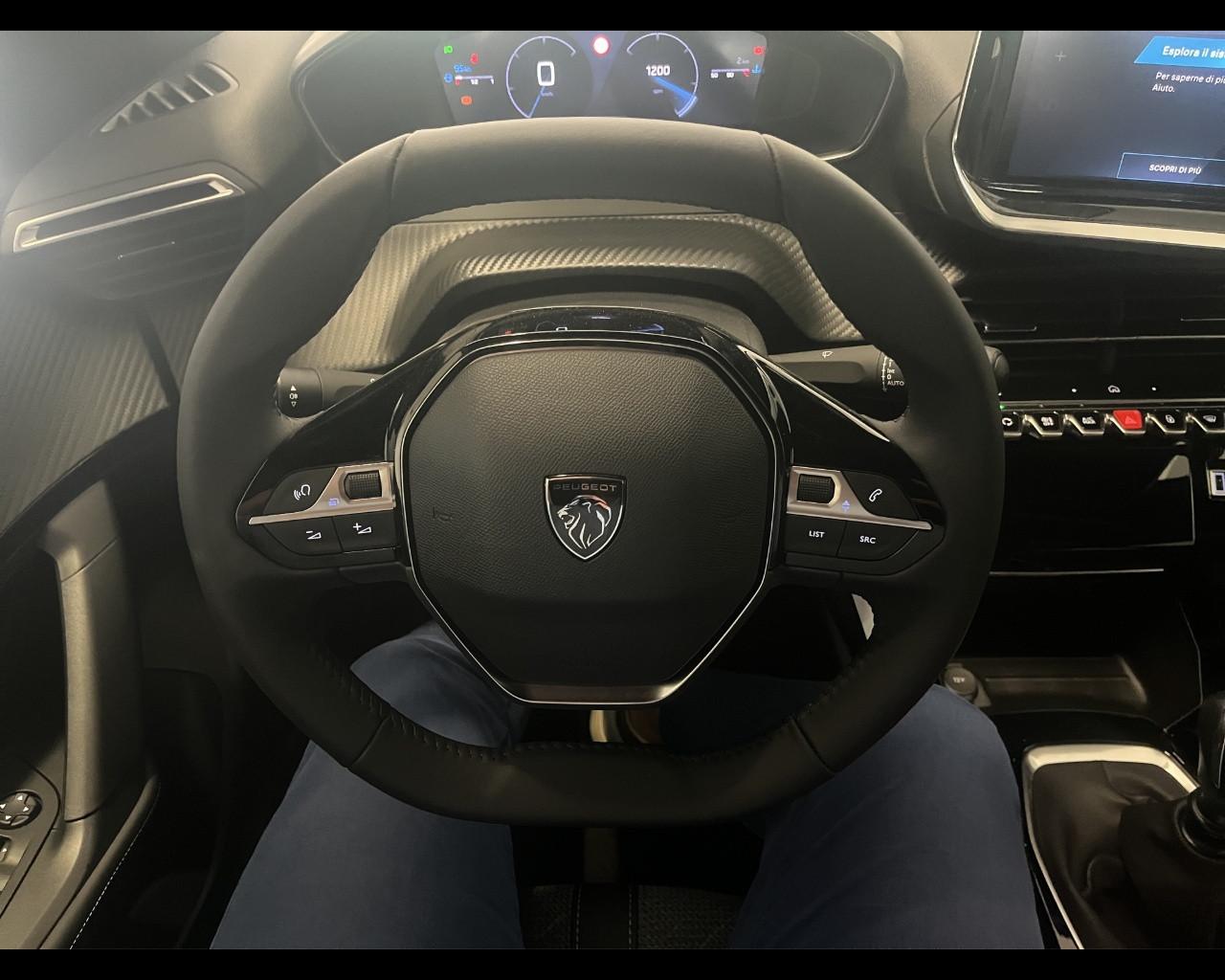 PEUGEOT 2008 Allure PureTech 100 S&S
