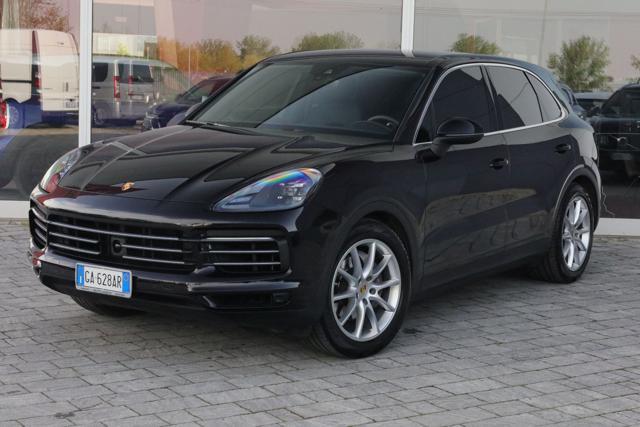 PORSCHE Cayenne 3.0 V6