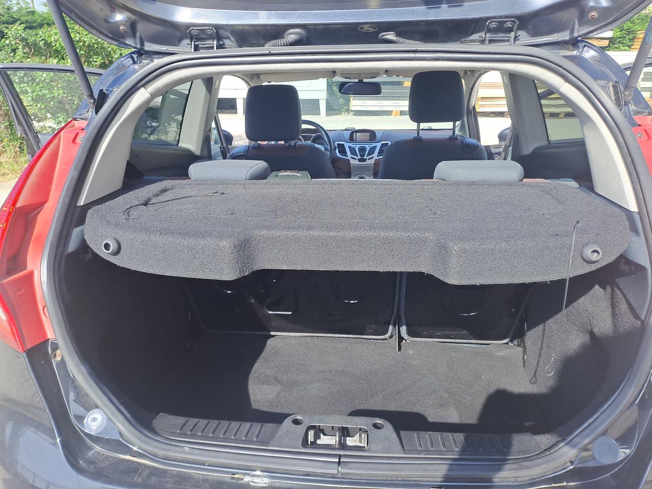 Ford Fiesta 1.4 TDCi 68CV 3 porte Titanium -2009