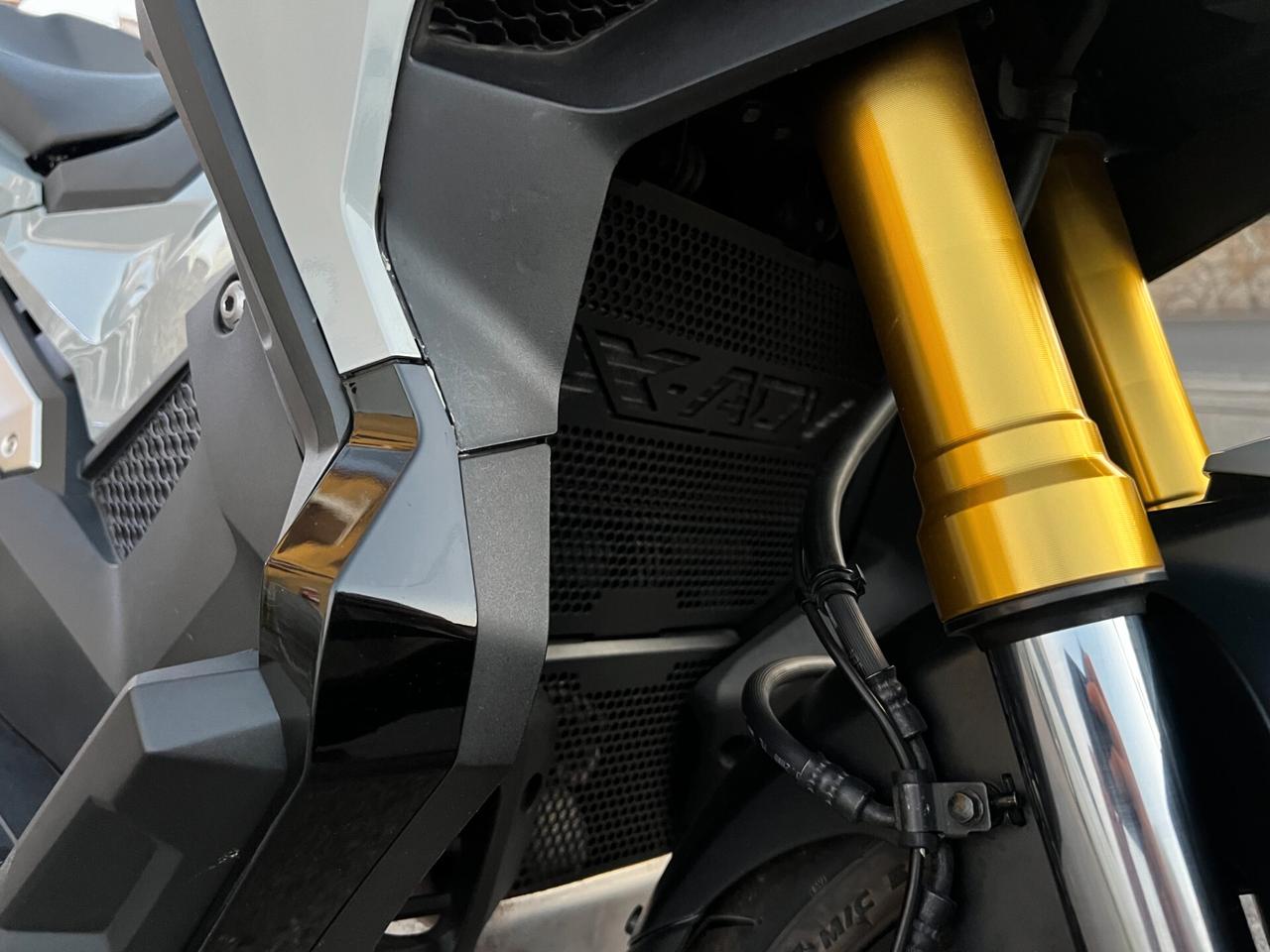 Honda X-ADV 750 Fulled- PARI AL NUOVO