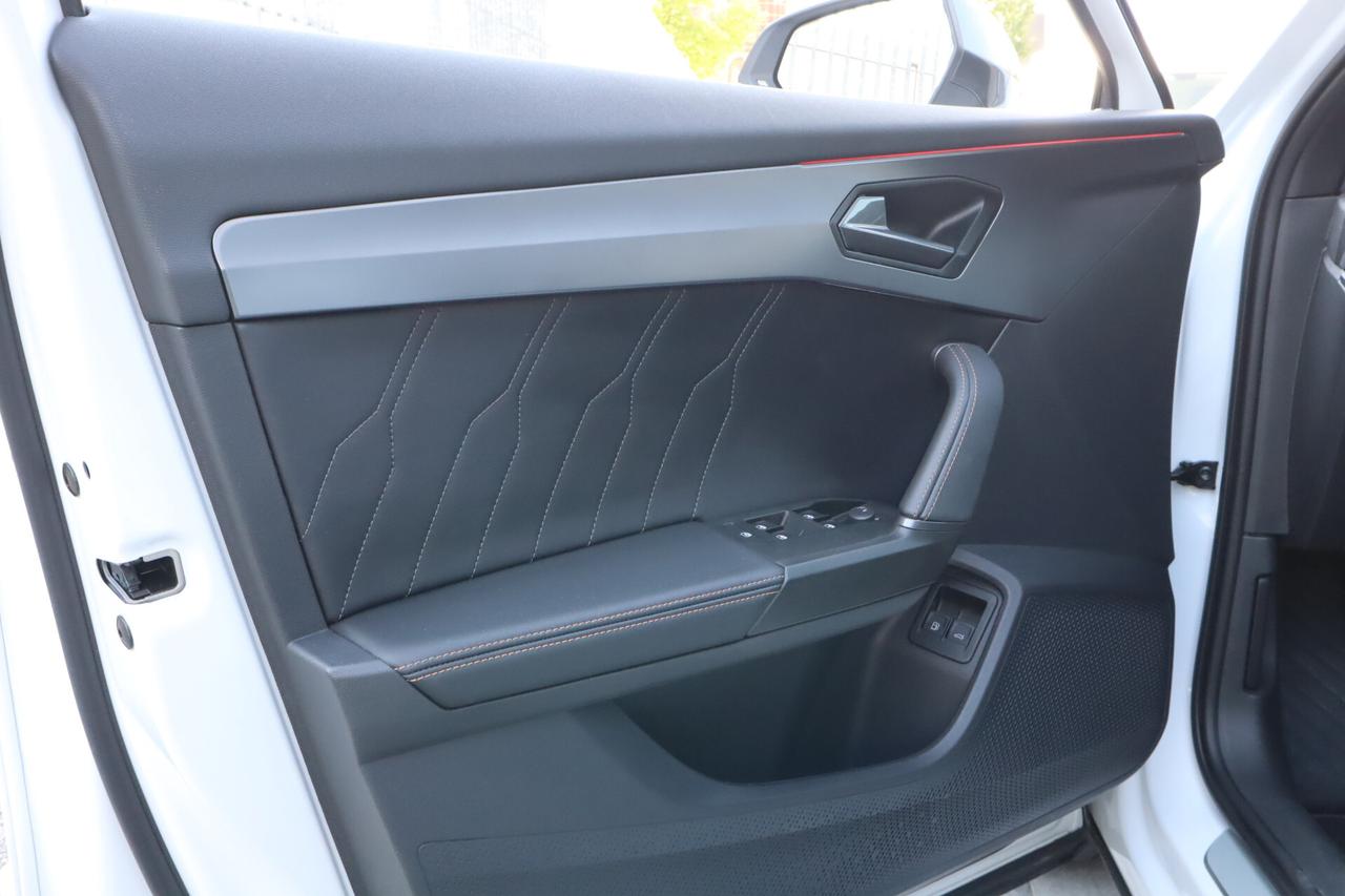 Cupra Formentor PLUG-IN HYBRID 204CV KEYLESS ACC 19" SOLO 15.400KM!