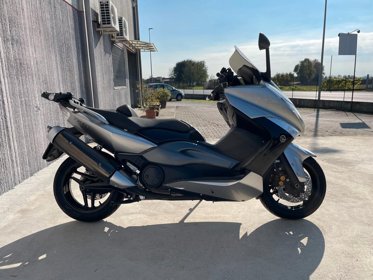 Yamaha T Max