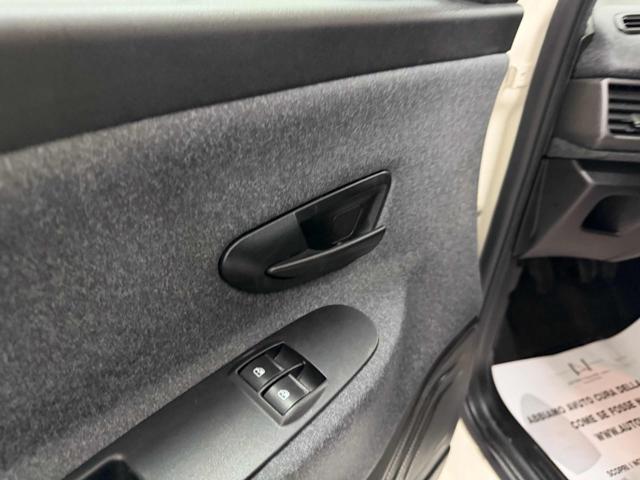 LANCIA Ypsilon 1.2 69 CV 5 porte Elefantino Blu