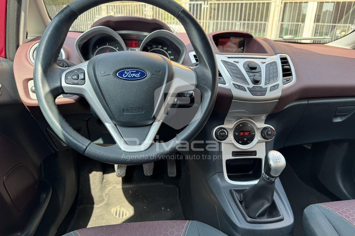 FORD Fiesta 1.4 TDCi 68CV 5 porte Titanium