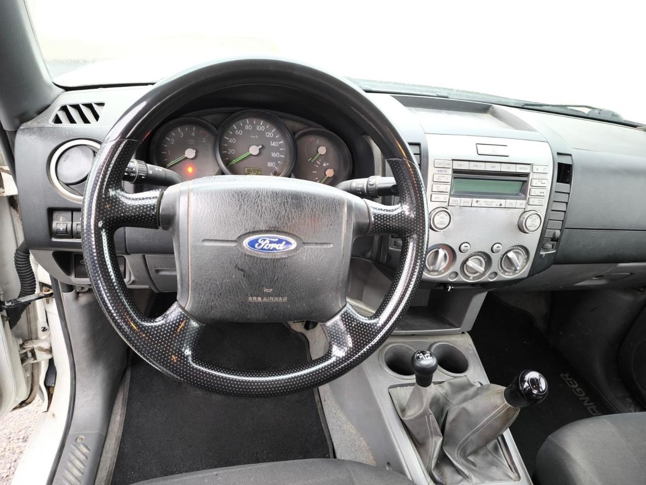 FORD RANGER 2.5 4X4 CON RIDOTTE PERFETTA