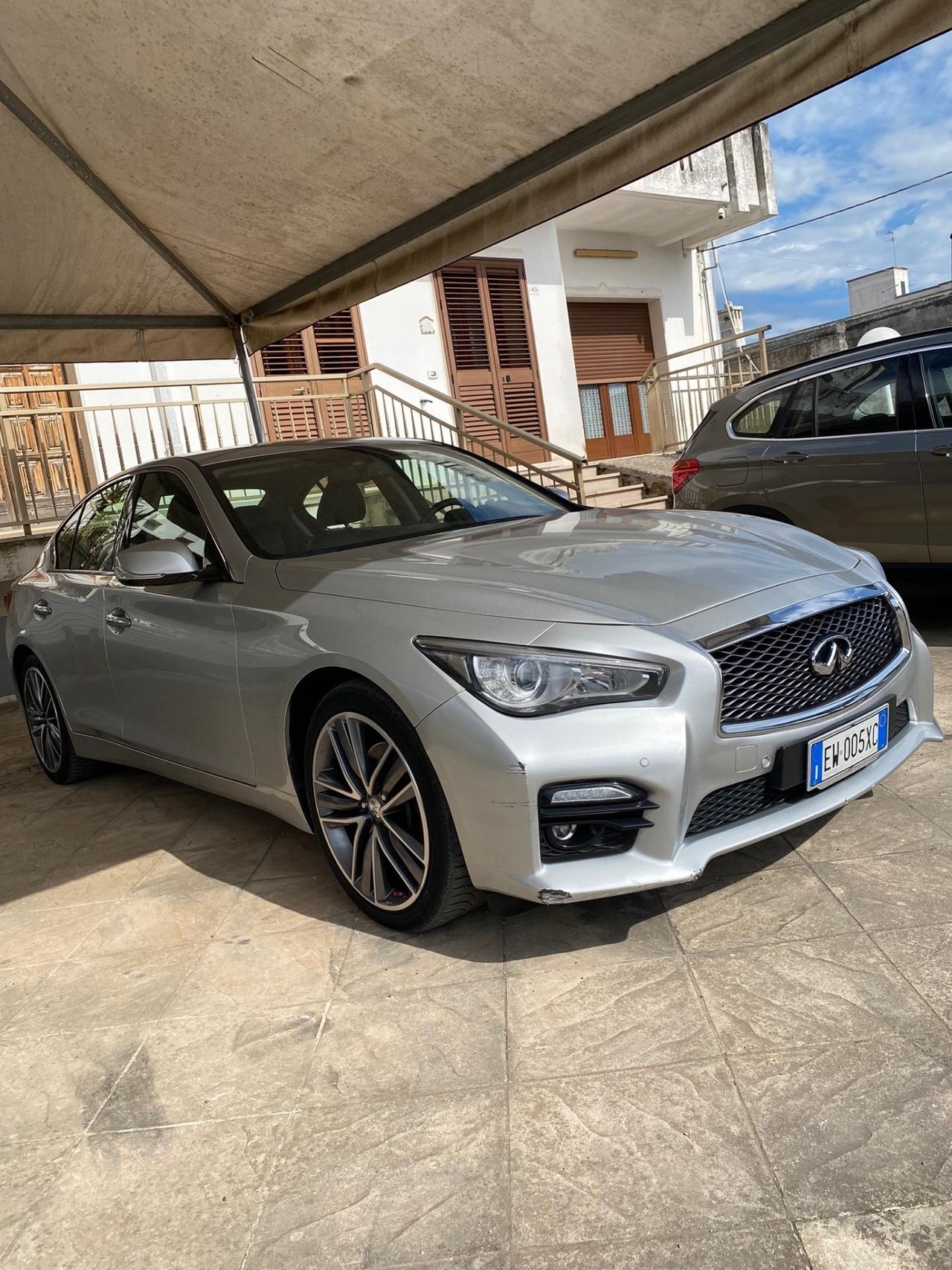 Infiniti Q50 2.2 diesel Sport