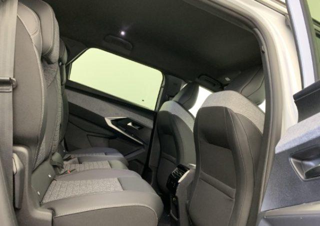 PEUGEOT 5008 Hybrid 145 e-DCS6 Allure