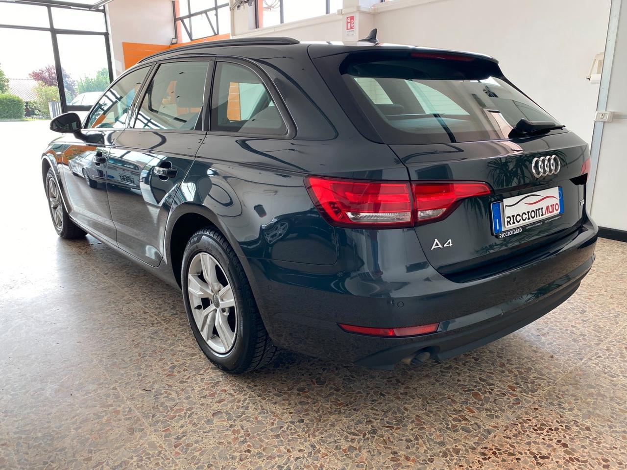 Audi A4 Avant 2.0 TDI 150 CV S tronic Business