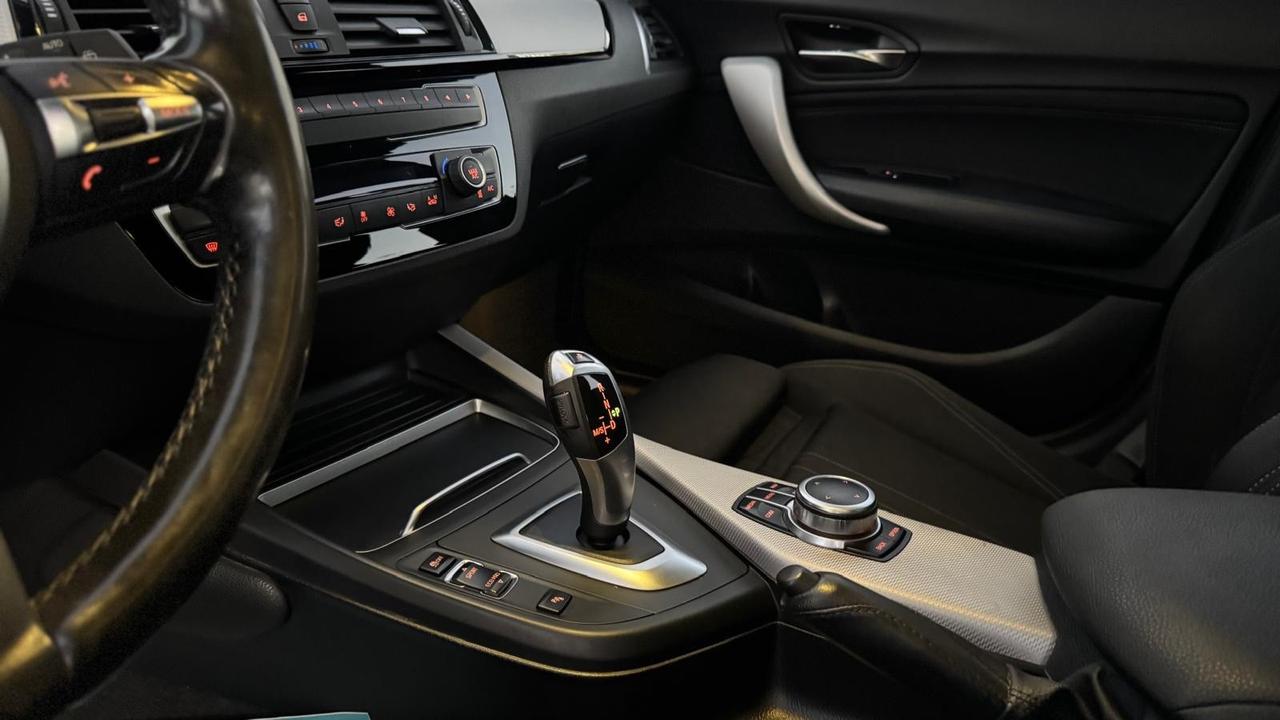 Bmw 118 118d 5p. Msport