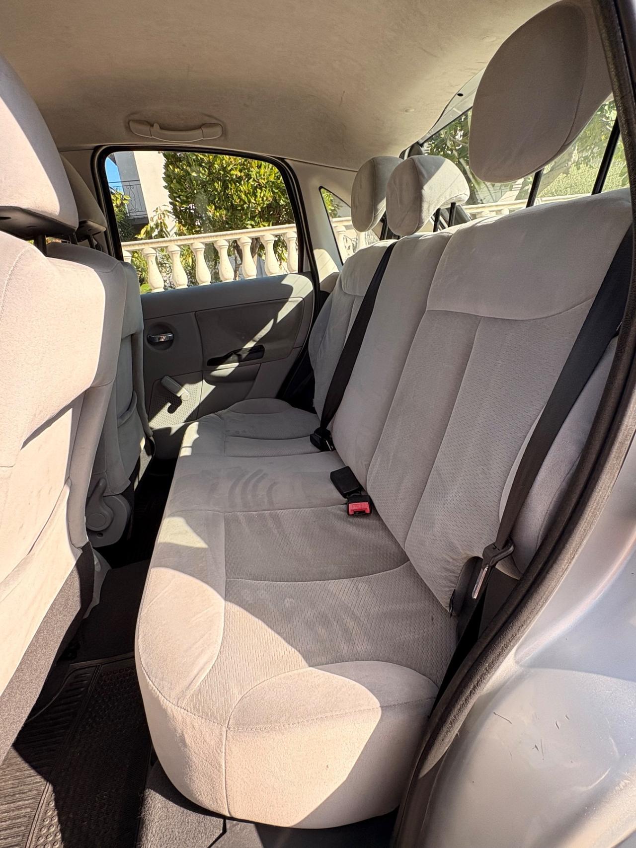 Citroen C3 1.4 HDi 70CV airdream Exclusive