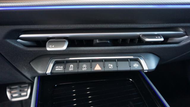 AUDI Q3 SPB TDI 110 kW S tronic S Line edition