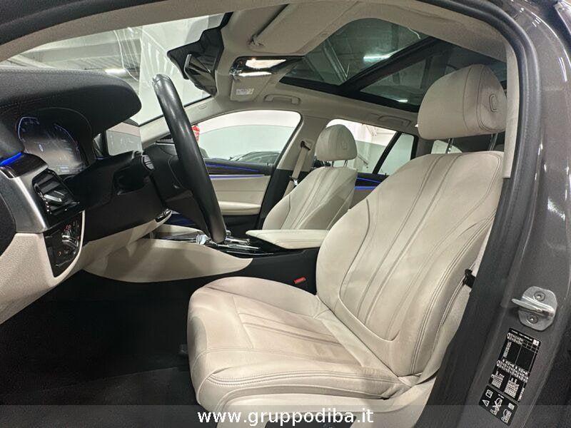 BMW Serie 5 Touring Serie 5 G31 2020 Touring LCI D 520d Touring mhev 48V xdrive Luxury auto