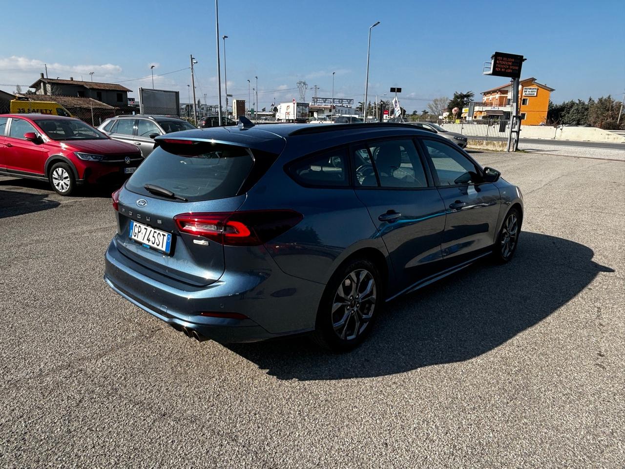 Ford Focus 1.0 EcoBoost Hybrid 125 CV Powershift SW ST-Line - 2023