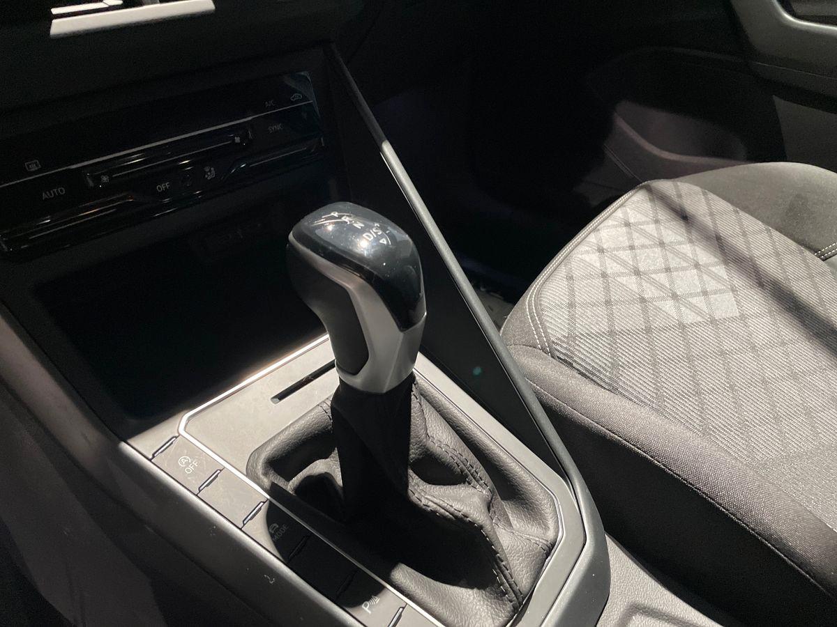 VOLKSWAGEN Taigo - Taigo 1.5 tsi R-Line 150cv dsg