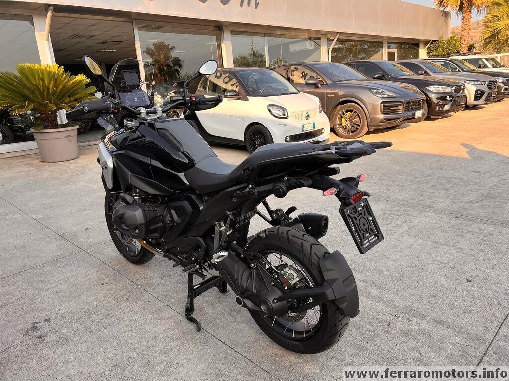 Bmw R 1300 GS tripleblack a 239 euro al mese senza anticipo