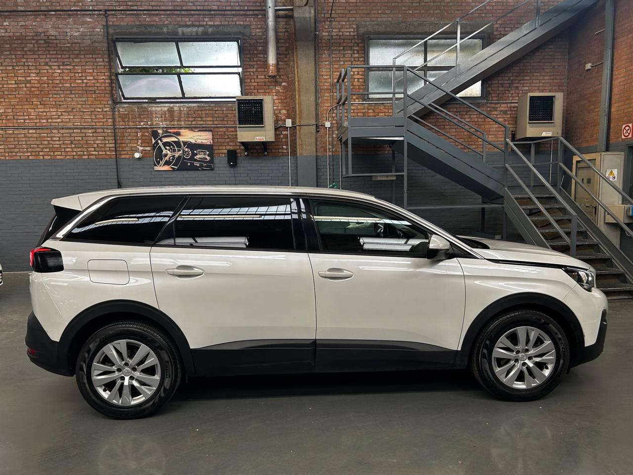 Peugeot 5008 BlueHDi 130 S&S EAT8 7 posti