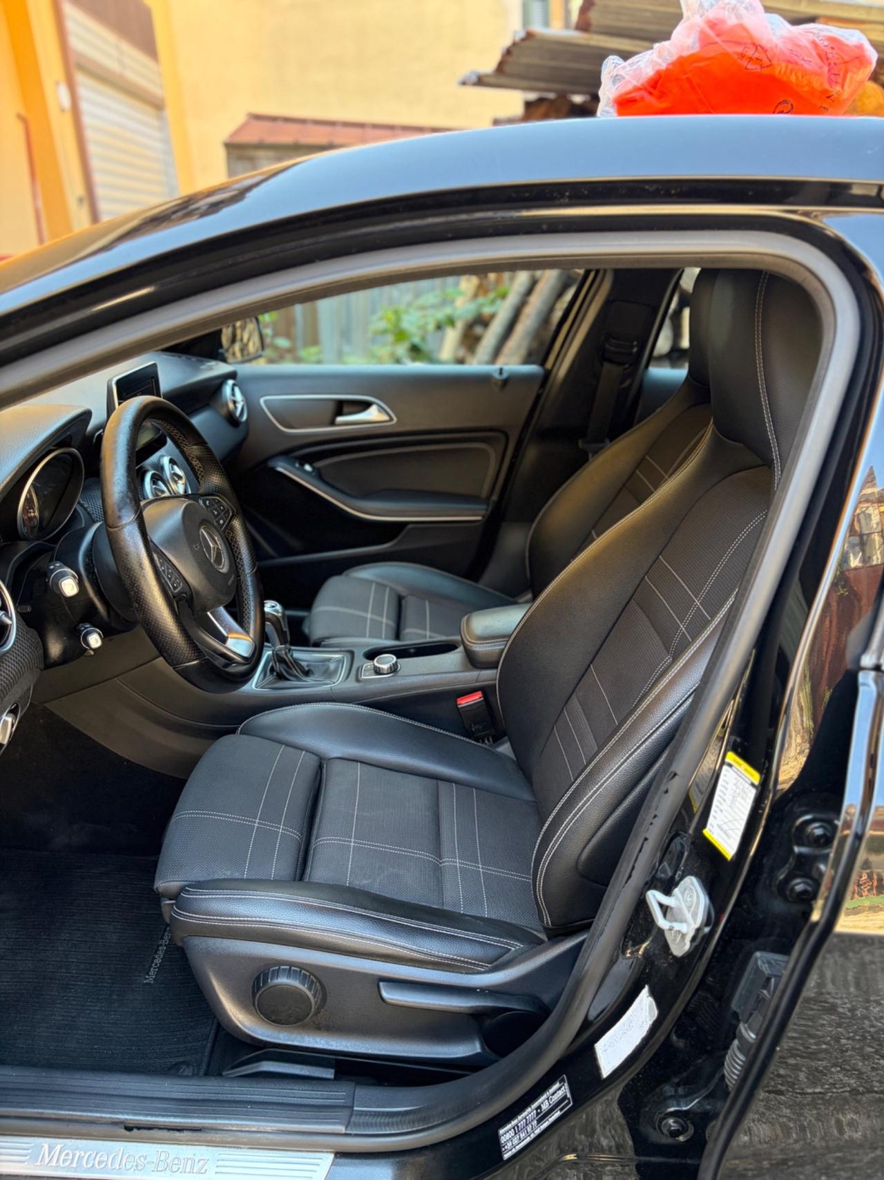 Mercedes-benz A 180 d Premium