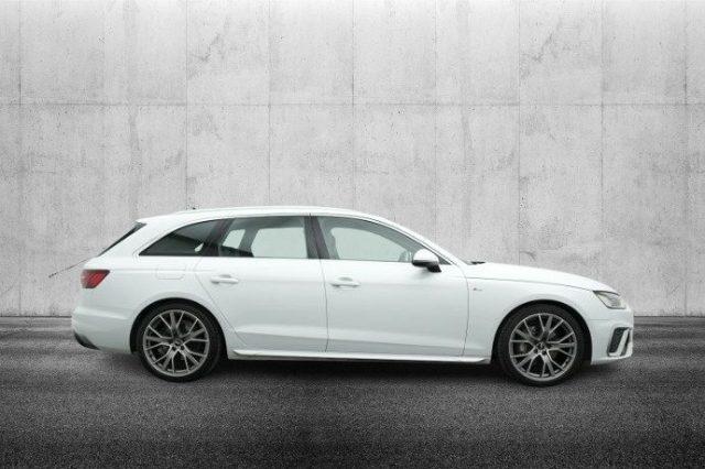 AUDI A4 Avant 40 TDI quattro S tronic S line edition